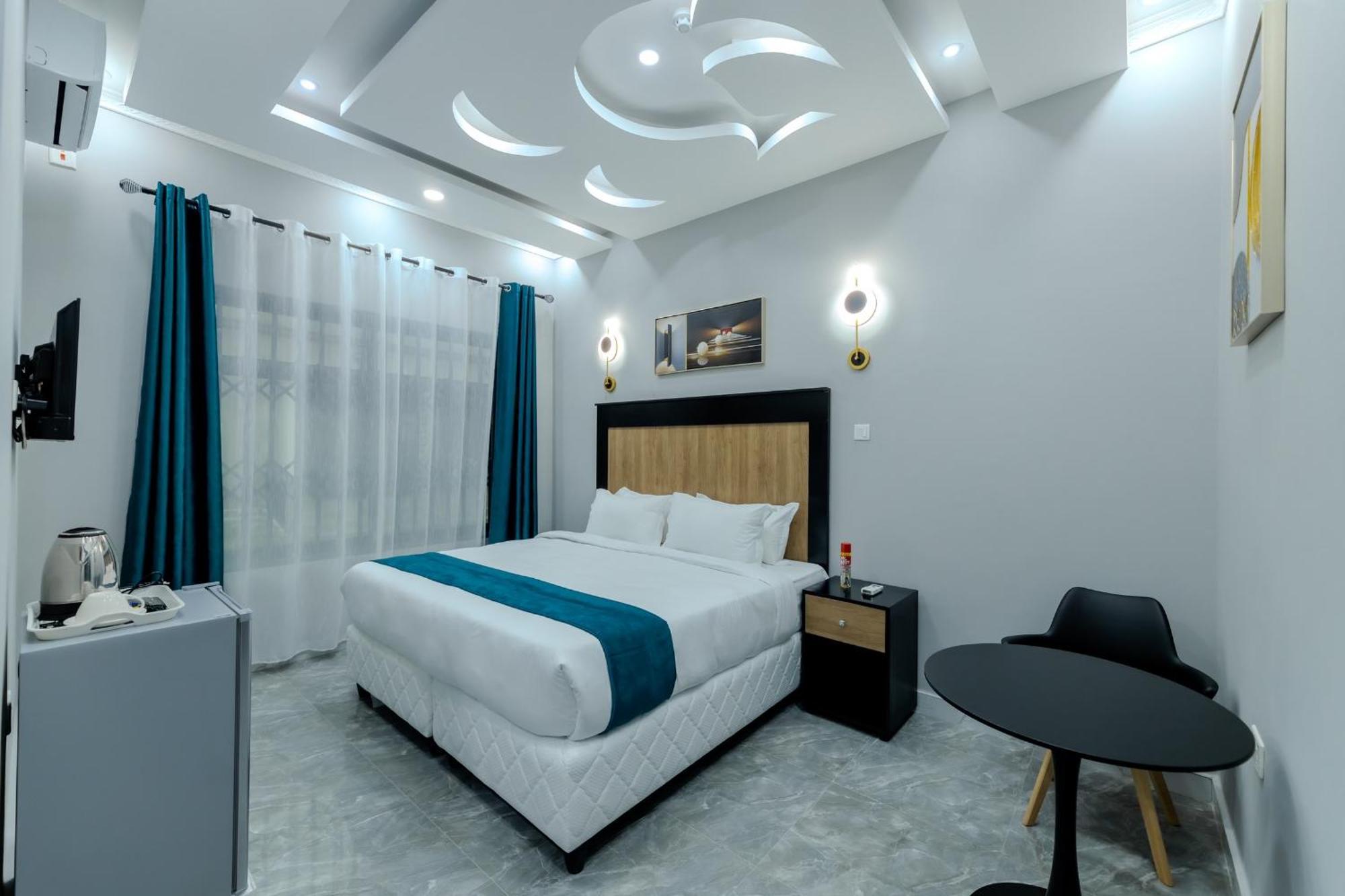 Newday Lodge Apartments Lusaka Buitenkant foto